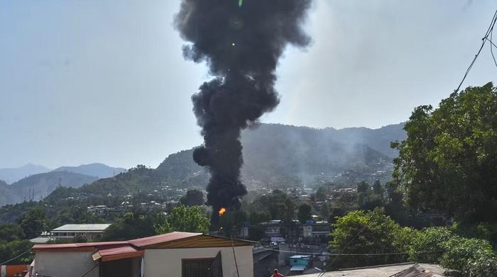 Một vụ tai nạn hàng không quân sự nghiêm trọng đã xảy ra tại Pakistan khi trực thăng vận tải quân sự Mi-17 của lục quân nước này rơi tại vùng Kashmir, khiến ít nhất 22 người thiệt mạng.