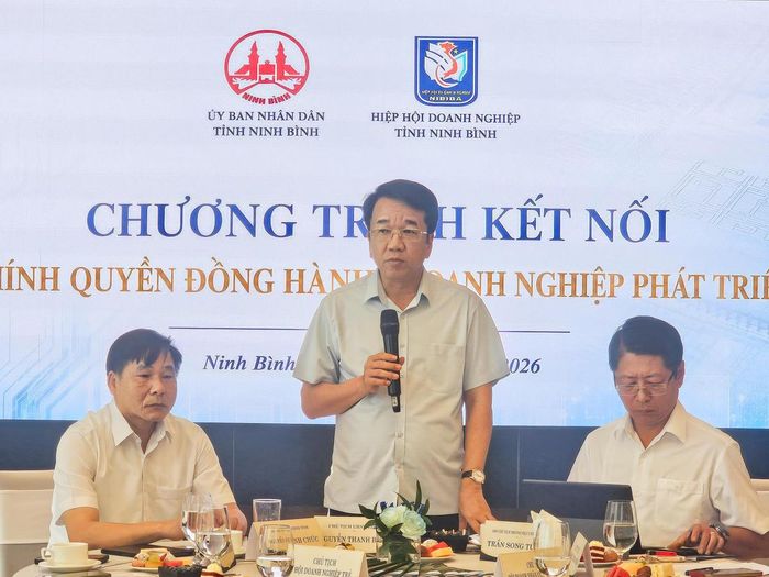 Ông Nguyễn Thanh Bình - Chủ tịch UBND tỉnh Ninh Bình khẳng định quan điểm xuyên suốt của lãnh đạo tỉnh là đồng hành, hỗ trợ, kiến tạo để doanh nghiệp phát triển. Ảnh: Đình Minh