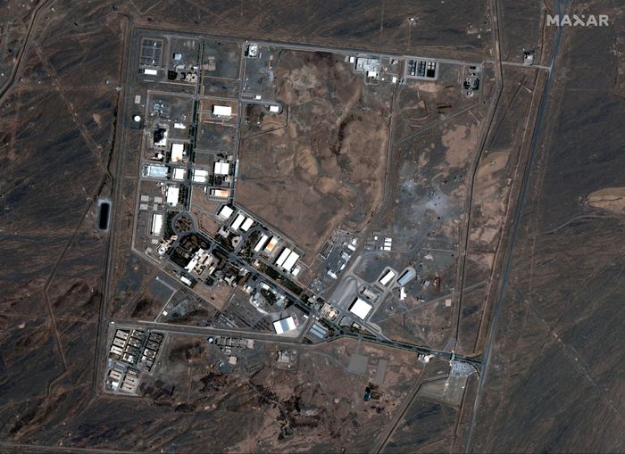  Hình ảnh vệ tinh chụp về cơ sở làm giàu uranium Natanz, cách Tehran 300km về phía nam. Ảnh: Maxar Technologies Handout/EPA 