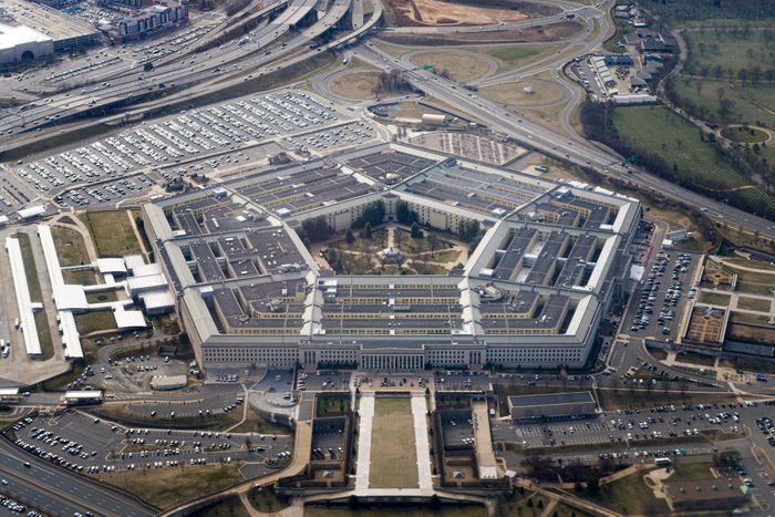  Lầu Năm Góc có ý định giảm dần mức độ hiện diện quân sự tại châu Âu. Ảnh: Reuters. 