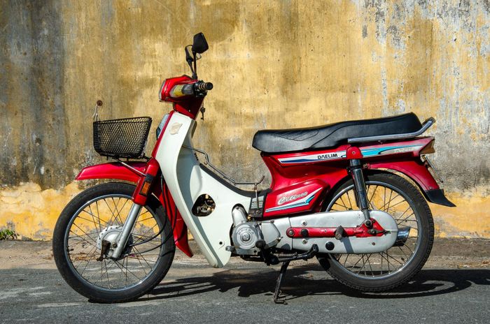  Xe đời cũ sử dụng bộ chế hòa khí được khuyến nghị sử dụng xăng E5. Ảnh minh họa: Phúc Hậu. 