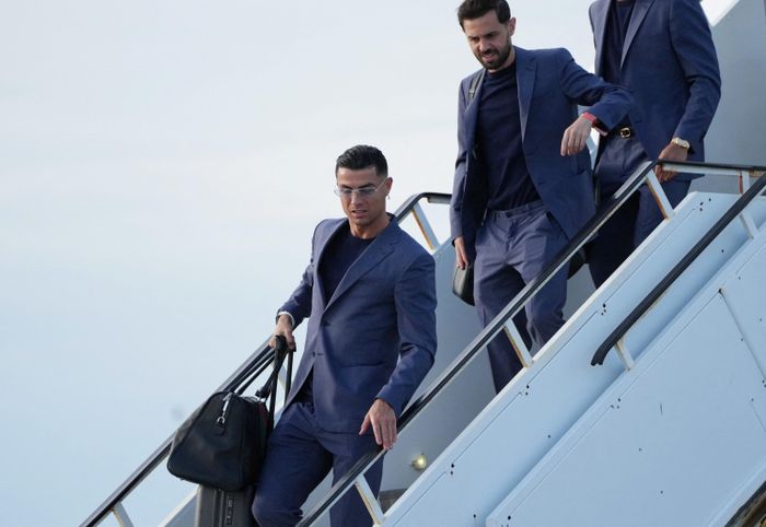  World Cup 2026 được xem là cơ hội cuối cùng để Ronaldo hoàn tất giấc mơ dang dở trong màu áo đội tuyển quốc gia. Dù nhiều lần khẳng định việc vô địch World Cup không phải nỗi ám ảnh của bản thân, giới chuyên môn tin rằng danh hiệu này vẫn mang ý nghĩa đặc biệt với chân sút huyền thoại người Bồ Đào Nha. 