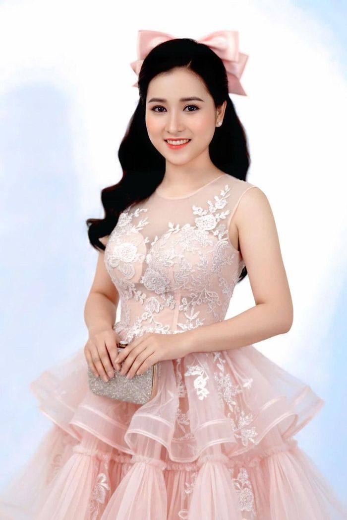 Nghệ sĩ Quỳnh Nhi