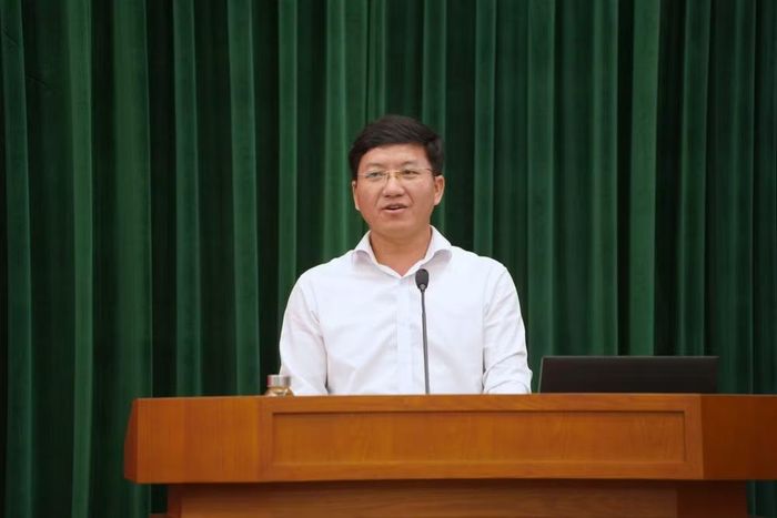 Các đại biểu tham luận tại hội thảo. (Ảnh: HẢI ĐĂNG)