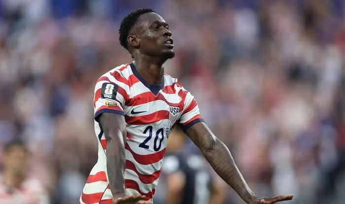 Folarin Jerry Balogun mang về bàn thắng thứ 3 cho tuyển Mỹ. (Ảnh: FIFA)