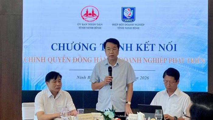 Đồng chí Nguyễn Thanh Bình, Phó Bí thư Tỉnh ủy, Chủ tịch Ủy ban nhân dân tỉnh Ninh Bình phát biểu tại chương trình.