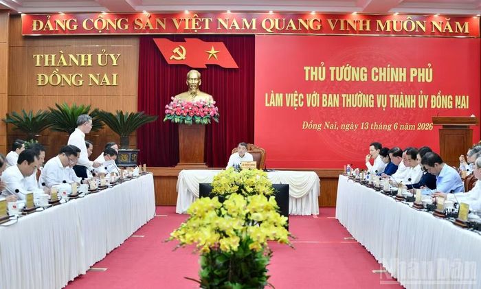 Quang cảnh cuộc làm việc. (Ảnh: Thanh Giang)