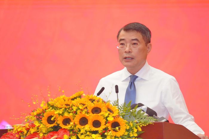 Thủ tướng Lê Minh Hưng phát động Phong trào thi đua "Quyết tâm thực hiện thắng lợi mục tiêu tăng trưởng bền vững 2 con số giai đoạn 2026-2030"