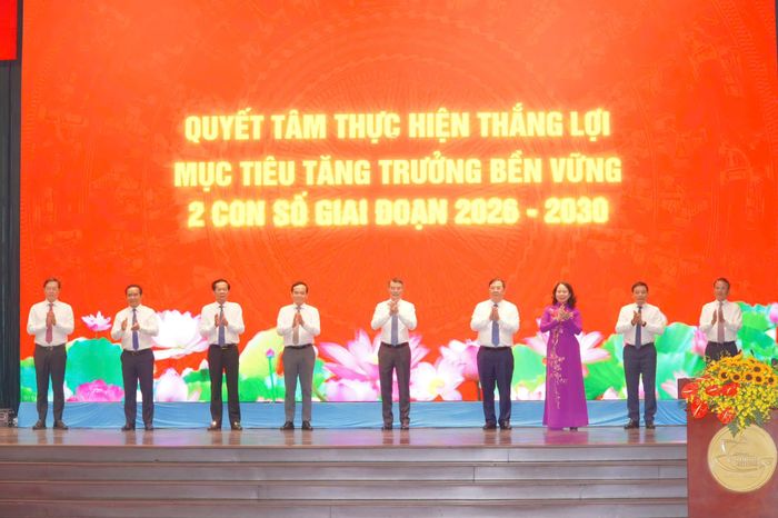 Cả nước quyết tâm thực hiện thắng lợi mục tiêu tăng trưởng bền vững 2 con số giai đoạn 2026-2030