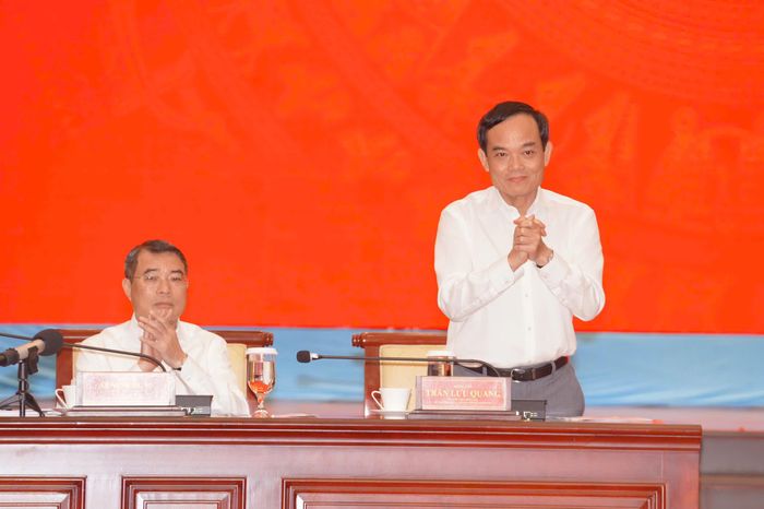 Thủ tướng Lê Minh Hưng và Bí thư Thành ủy TPHCM Trần Lưu Quang