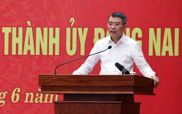 Thủ tướng Lê Minh Hưng phát biểu kết luận cuộc làm việc với Ban Thường vụ Thành ủy Đồng Nai. Ảnh: VGP. 