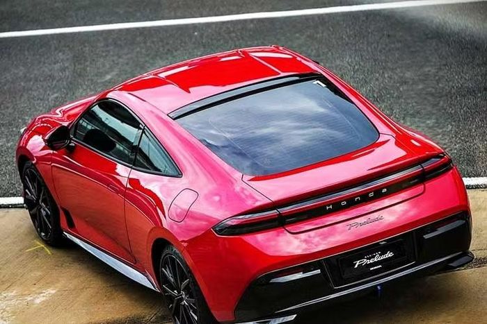 Sự xuất hiện của Prelude 2026 cũng giúp Honda mở rộng danh mục sản phẩm thể thao tại Đông Nam Á, mang đến thêm lựa chọn cho nhóm khách hàng yêu thích xe coupe nhưng vẫn muốn sở hữu một mẫu xe có khả năng sử dụng hàng ngày.