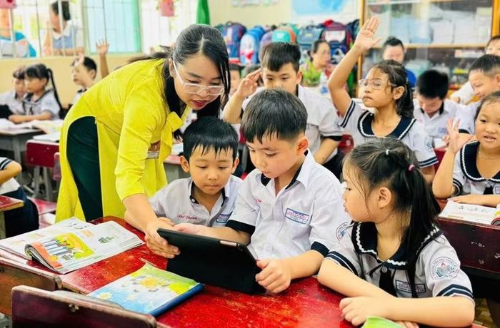 Tiết dạy của cô giáo Nguyễn Thị Thanh Thảo - Trường Tiểu học Thuận Kiều (Đông Hưng Thuận, TPHCM). Ảnh: MA
