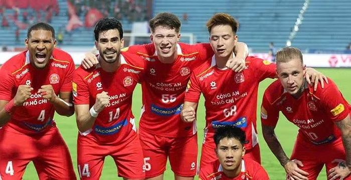 Đáng tiếc, trung phong gốc Việt này sẽ phải chờ tới năm 2027 để có được quốc tịch Việt Nam. Ảnh: Đức Cường.