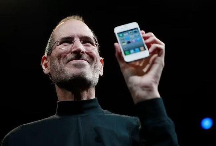Steve Jobs viết lại lịch sử smartphone hiện đại nói riêng và giới công nghệ nói chung.