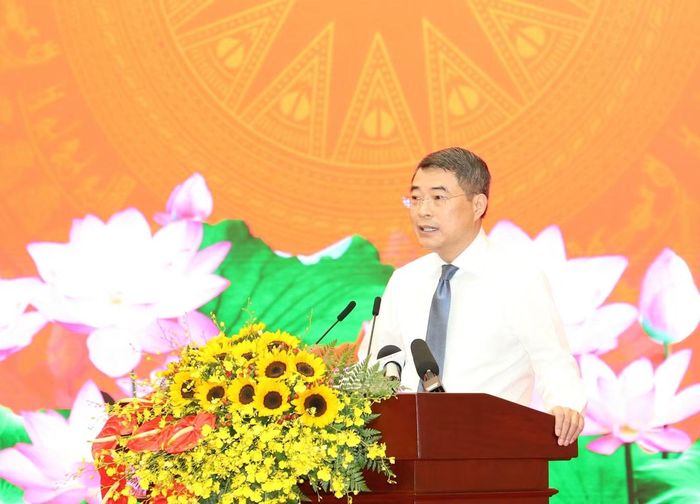 Thủ tướng Lê Minh Hưng phát động phong trào thi đua. Ảnh: Ngô Tùng