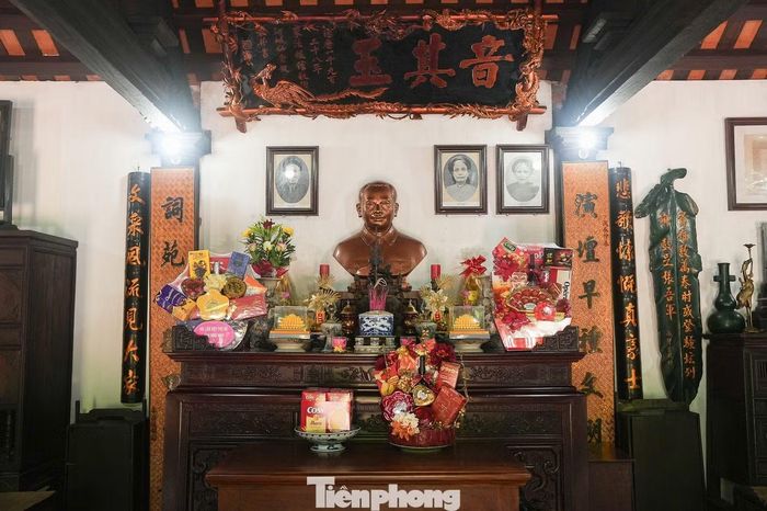Không gian thờ cố Tổng Bí thư Trường Chinh tại quê nhà.