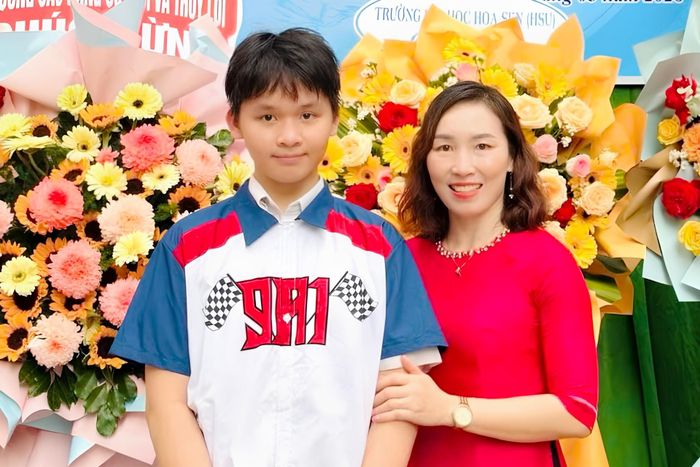 Bà Trịnh Thị Duyên, Phó Hiệu trưởng Trường TH-THCS-THPT Trần Đại Nghĩa cũng là mẹ của Nguyễn Đức Nhật Vương. Ảnh: A.X