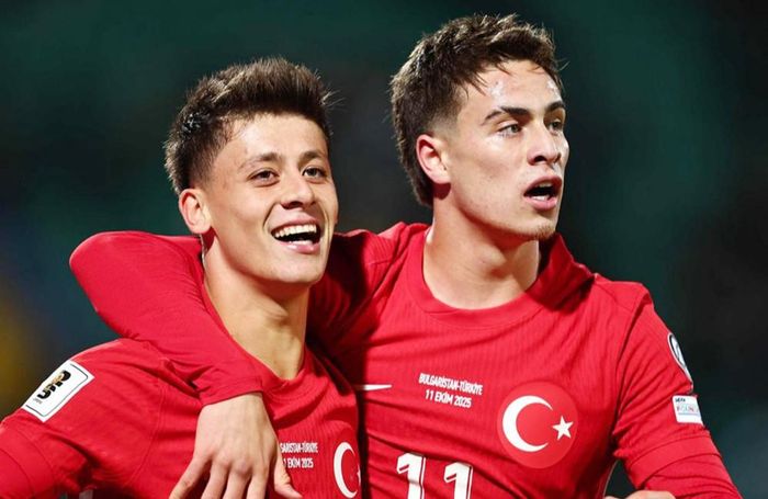 Arda Guler và Kenan Yildiz là niềm hy vọng của Thổ Nhĩ Kỳ - Ảnh: S.S