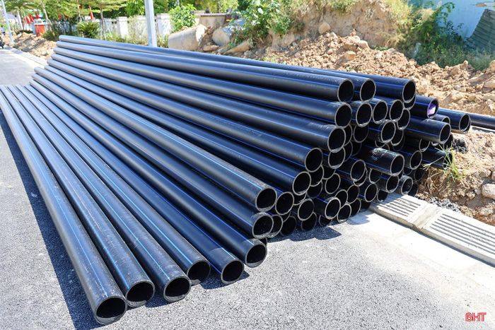 ...đấu nối hệ thống cấp nước, chỉnh trang hạ tầng kỹ thuật và hoàn thiện cảnh quan dọc tuyến.