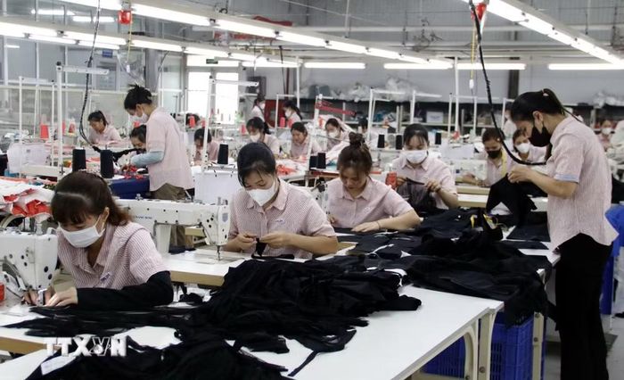 Dây chuyền sản xuất hàng xuất khẩu ở Bắc Ninh. (Ảnh: Đồng Thúy/TTXVN)