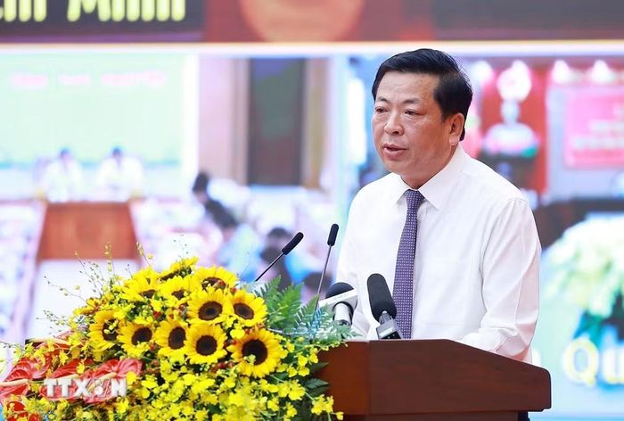 Bộ trưởng Bộ Xây dựng Trần Hồng Minh phát biểu hưởng ứng phong trào thi đua tăng trưởng bền vững 2 con số giai đoạn 2026-2030. (Ảnh: Dương Giang/TTXVN)_