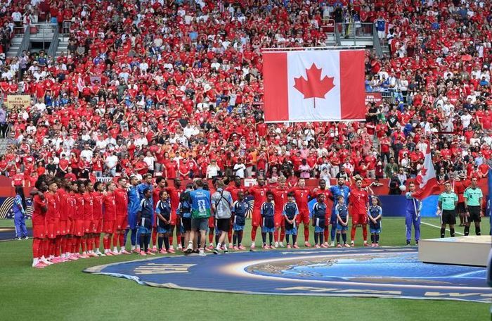Trận đấu giữa Canada và Bosnia &amp; Herzegovina khởi tranh sau Lễ Khai mạc. Ảnh Tân Hoa Xã.