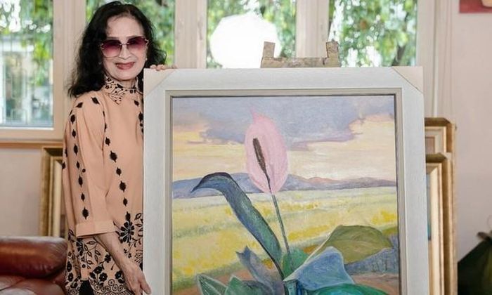 Sau khi rời xa màn ảnh, NSND Trà Giang tìm thấy niềm an ủi mới trong hội họa.