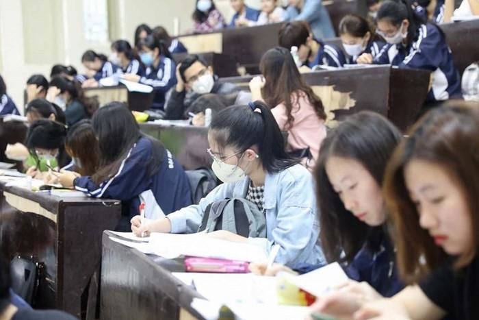 Sinh viên theo học ngành Sư phạm Ngữ văn sẽ có khả năng viết lách và sáng tạo nội dung. Ảnh minh họa