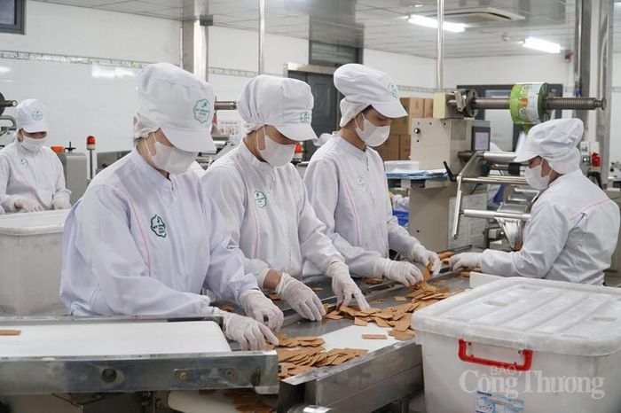 Từ kinh nghiệm xuất khẩu sang thị trường Halal, đại diện Công ty TNHH Mỹ Phương Food cho rằng, xuất khẩu sang thị trường này không chỉ cần chứng nhận Halal mà là một quá trình cần sự đầu tư và kiên trì