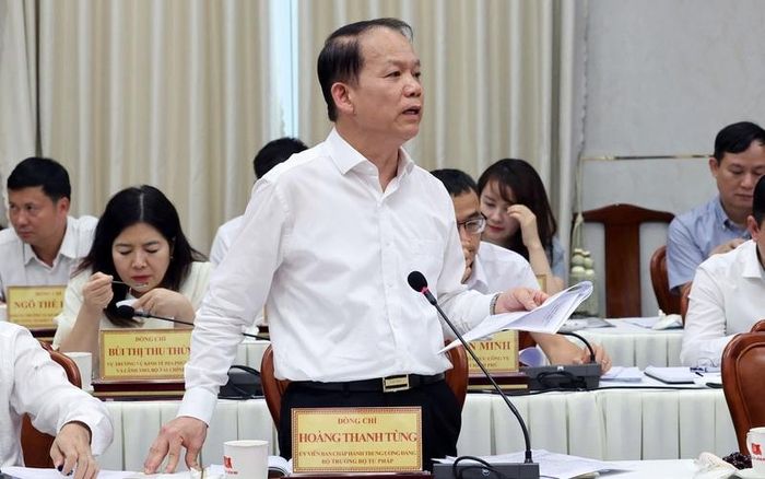 Bộ trưởng Bộ Tư pháp Hoàng Thanh Tùng phát biểu - Ảnh: VGP/Phương Nguyên