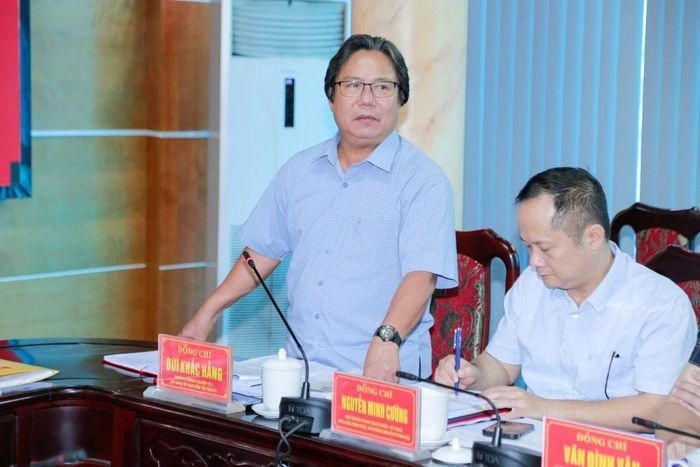 Thành viên Đoàn kiểm tra phát biểu tại hội nghị.