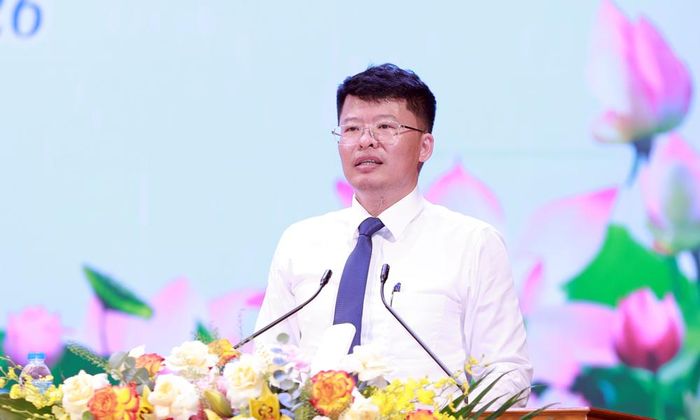  Đồng chí Nguyễn Trung Hiền, Tỉnh ủy viên, Giám đốc Báo và Phát thanh, Truyền hình Bắc Ninh phát biểu kết luận hội nghị. 