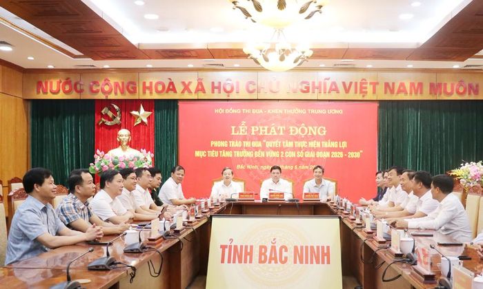  Các đại biểu dự lễ phát động tại điểm cầu Bắc Ninh. 