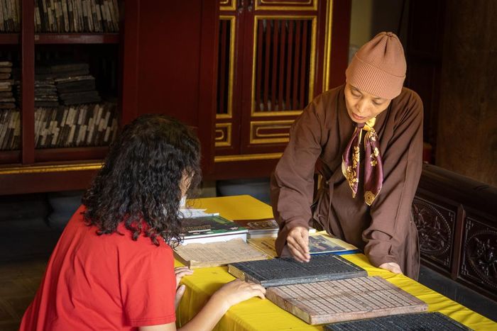 Lan tỏa giá trị di sản.