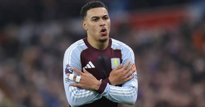 Rogers được Man City theo đuổi.