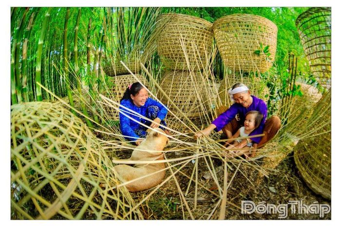 Vùng quê bình yên. Ảnh: DUY NHỰT