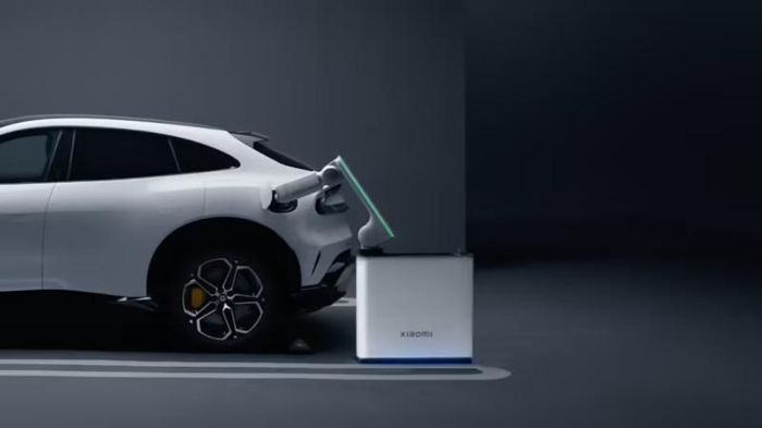 Cánh tay robot sạc tự động của Xiaomi dự kiến ra mắt vào cuối năm 2026.