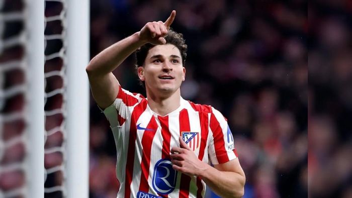 Julian Alvarez là một trong những mục tiêu được liên kết chuyển nhượng đến Arsenal.