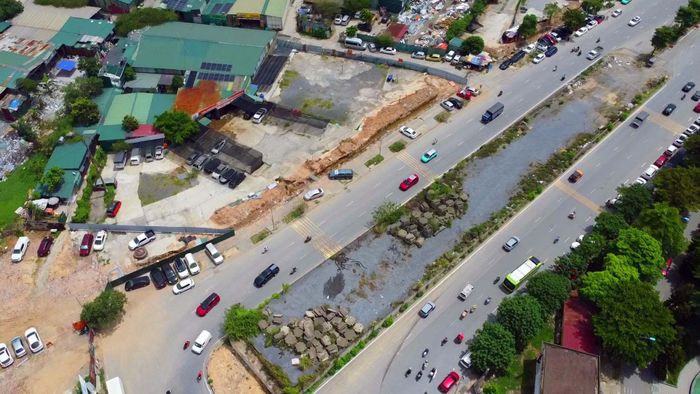 Nhiều công trình trong phạm vi dự án đã được tháo dỡ để bàn giao mặt bằng sạch.
