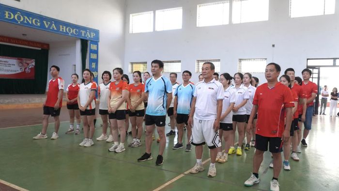 Các vận động viên tham gia thi đấu - Ảnh: H.T