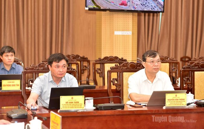 Các đại biểu tại điểm cầu Tuyên Quang.