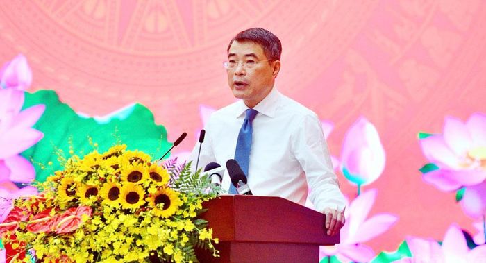 Thủ tướng Chính phủ Lê Minh Hưng phát biểu tại Lễ phát động Phong trào thi đua quyết tâm thực hiện thắng lợi mục tiêu tăng trưởng bền vững 2 con số giai đoạn 2026-2030. Ảnh: nhandan.vn