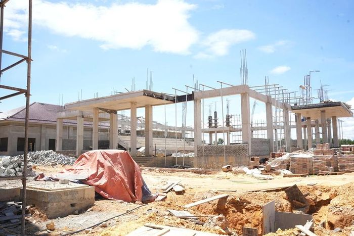  Phó Chủ tịch Thường trực UBND thành phố Hoàng Hải Minh chỉ đạo các đơn vị hoàn thành công trình đúng tiến độ 