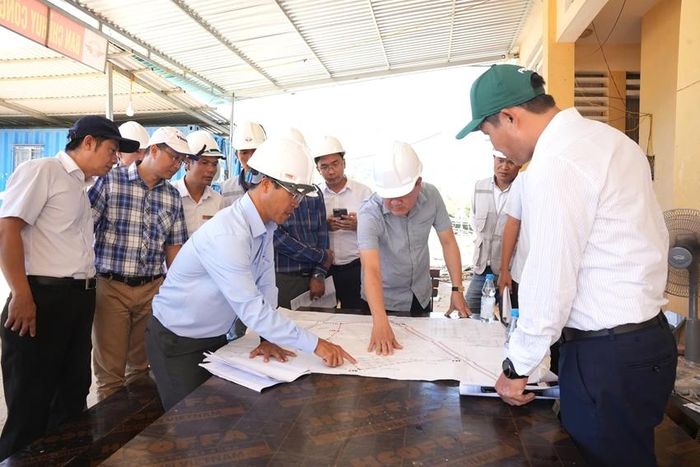 Phó Chủ tịch Thường trực UBND thành phố Hoàng Hải Minh kiểm tra, đôn đốc đẩy nhanh tiến độ xây dựng 