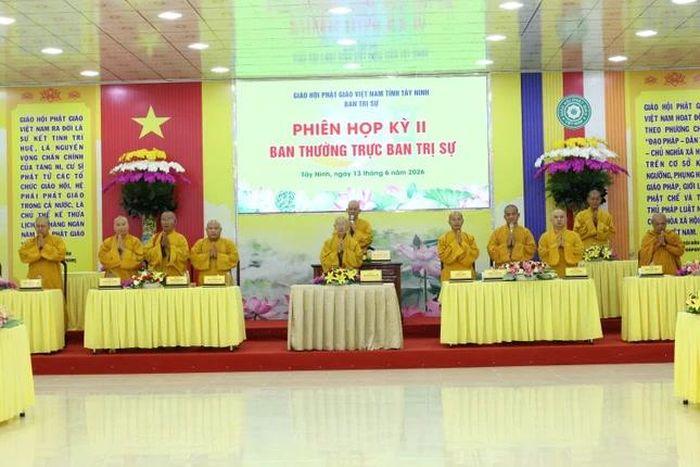 Chư tôn đức tham dự