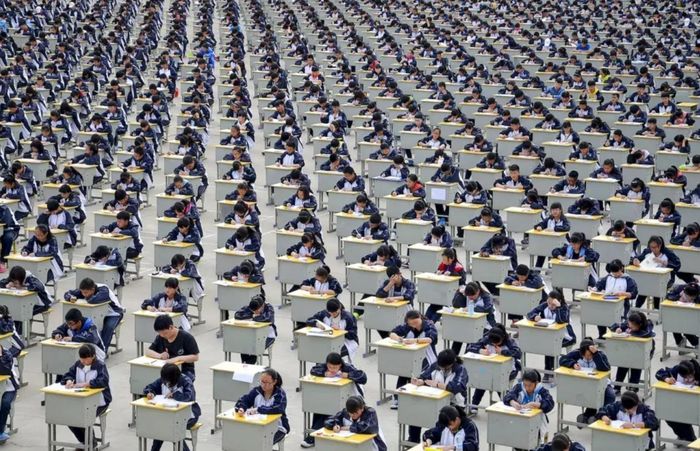 Kỳ thi gaokao của Trung Quốc là kỳ thi quy mô lớn nhất thế giới. Ảnh: X Screengrab