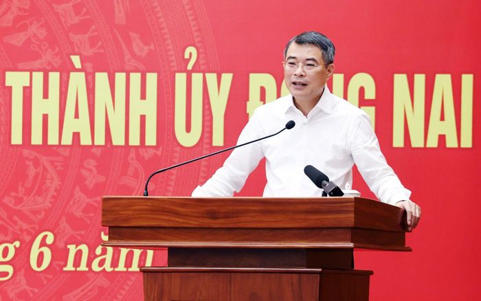 Thủ tướng Lê Minh Hưng phát biểu tại cuộc làm việc với Ban Thường vụ Thành ủy Thành phố Đồng Nai