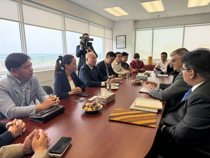  Buổi làm việc giữa Cục Xúc tiến thương mại và TFO Canada về triển khai văn kiện dự án TRISEG giai đoạn 2026 - 2030. Ảnh: Cục Xúc tiến thương mại 