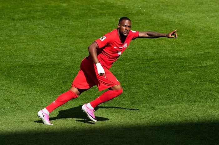 Nhờ có pha lập công của Cyle Larin, Canada mới có được 1 điểm đầu tiên tại World Cup 2026. Ảnh: Reuters.